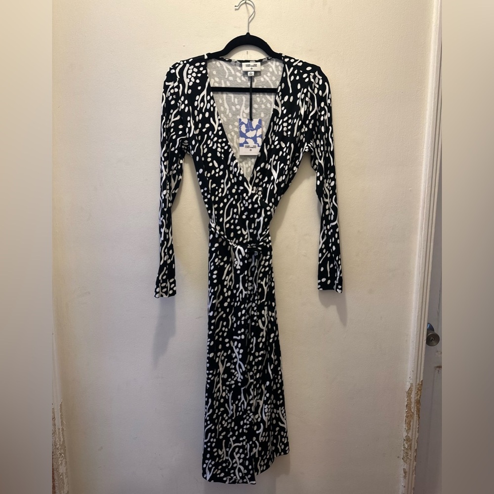 Medium Diane von Furstenberg for Target wrap dress new with tags